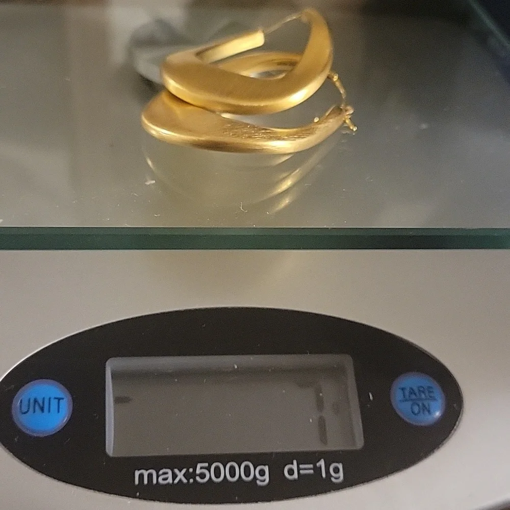The Unbranded Brand 14k yg